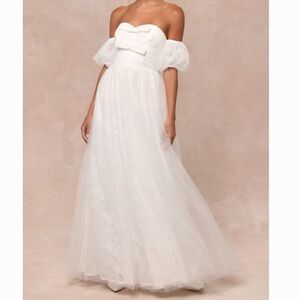 NWT Lulus Romantic Bow Wedding Dress